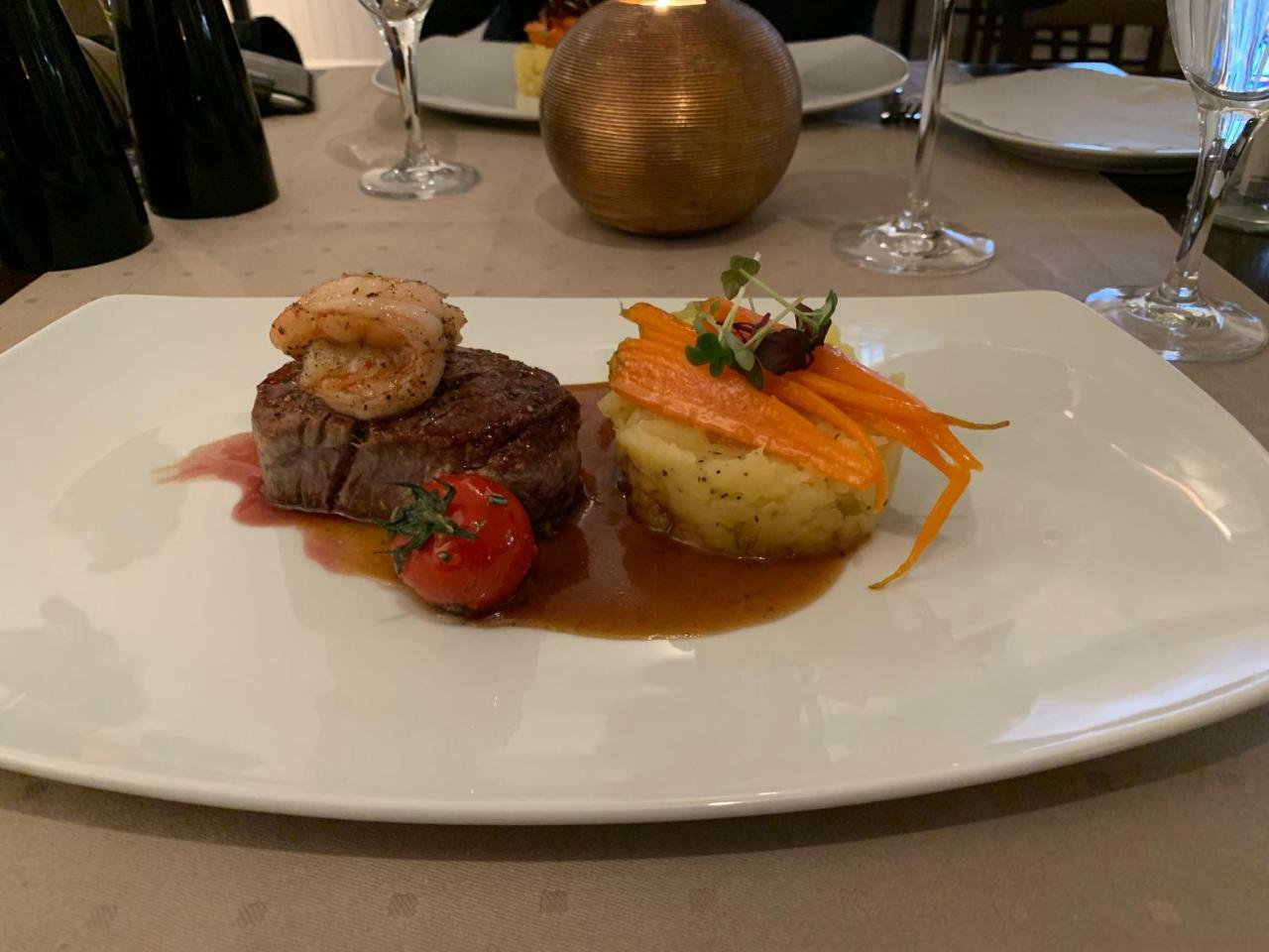 Hotel Und Restaurant Pinkenburg ヴェニッヒセン エクステリア 写真